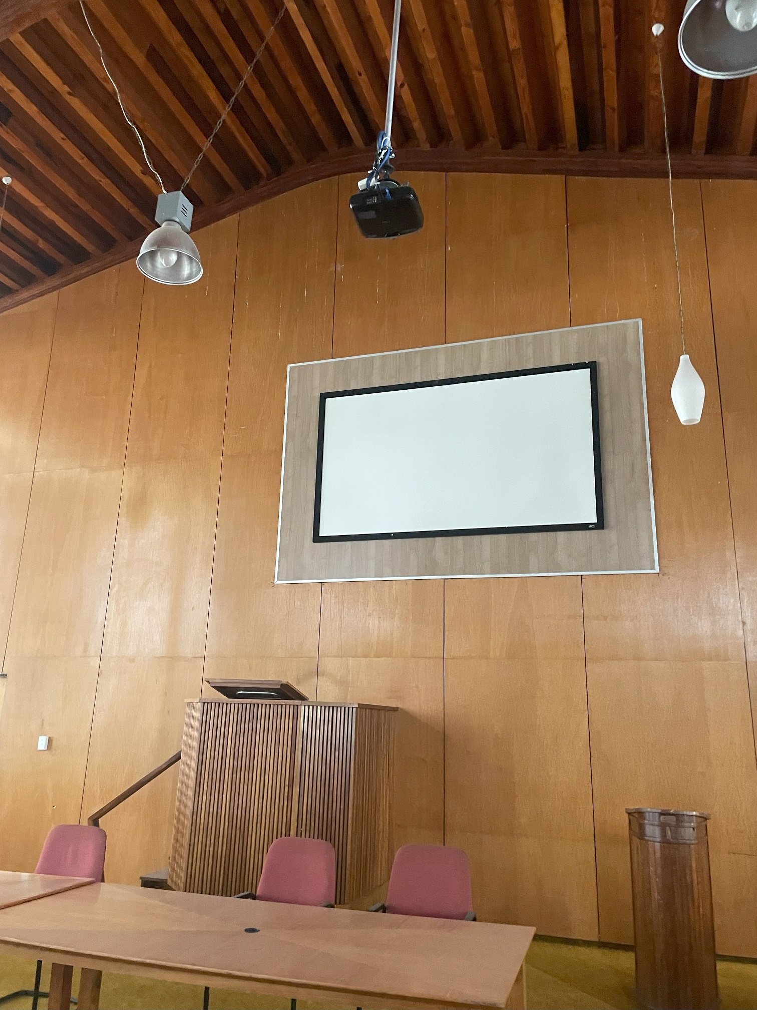 Auditorium02