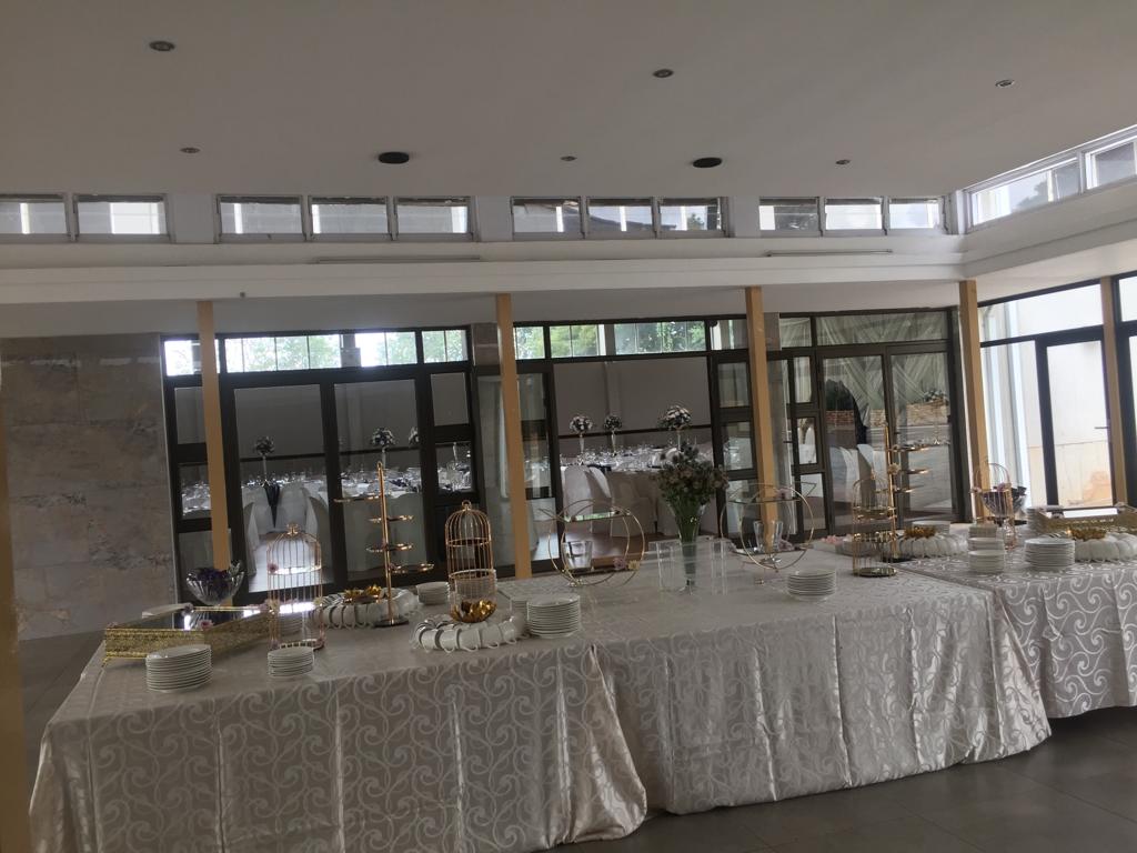 Weddings(12)