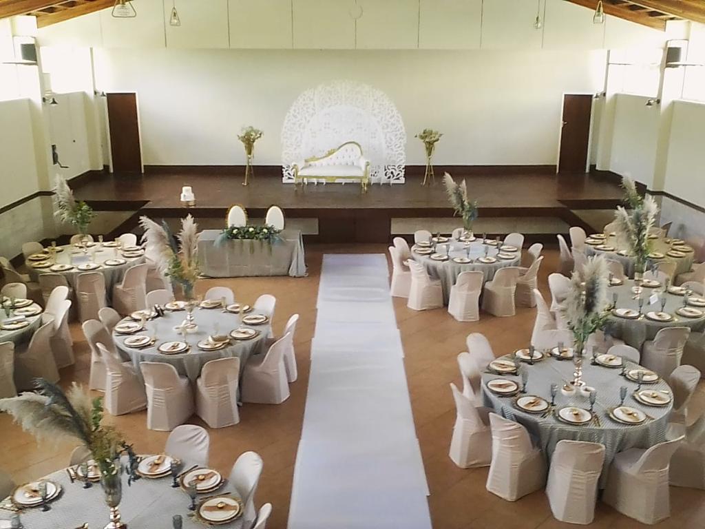 Weddings(37)
